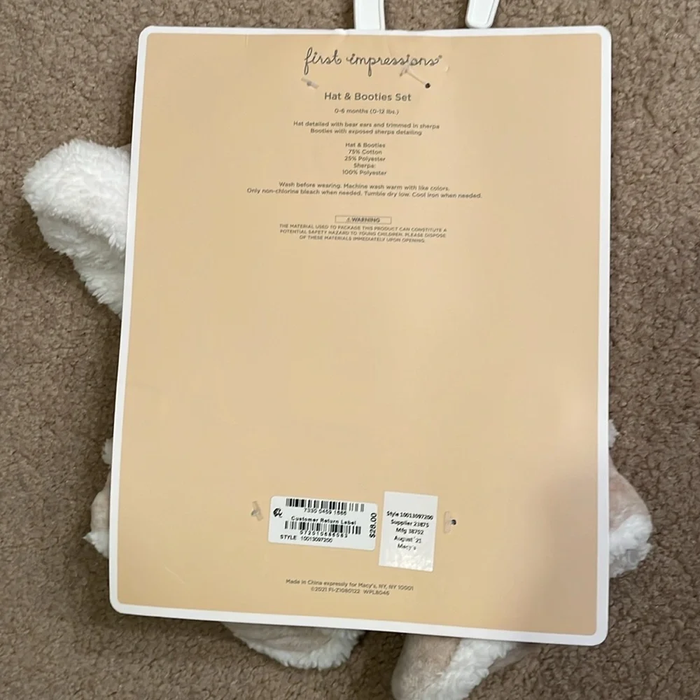 NWT First Impressions Baby Velour Bear Hat and Bootie Set, 0-6mo